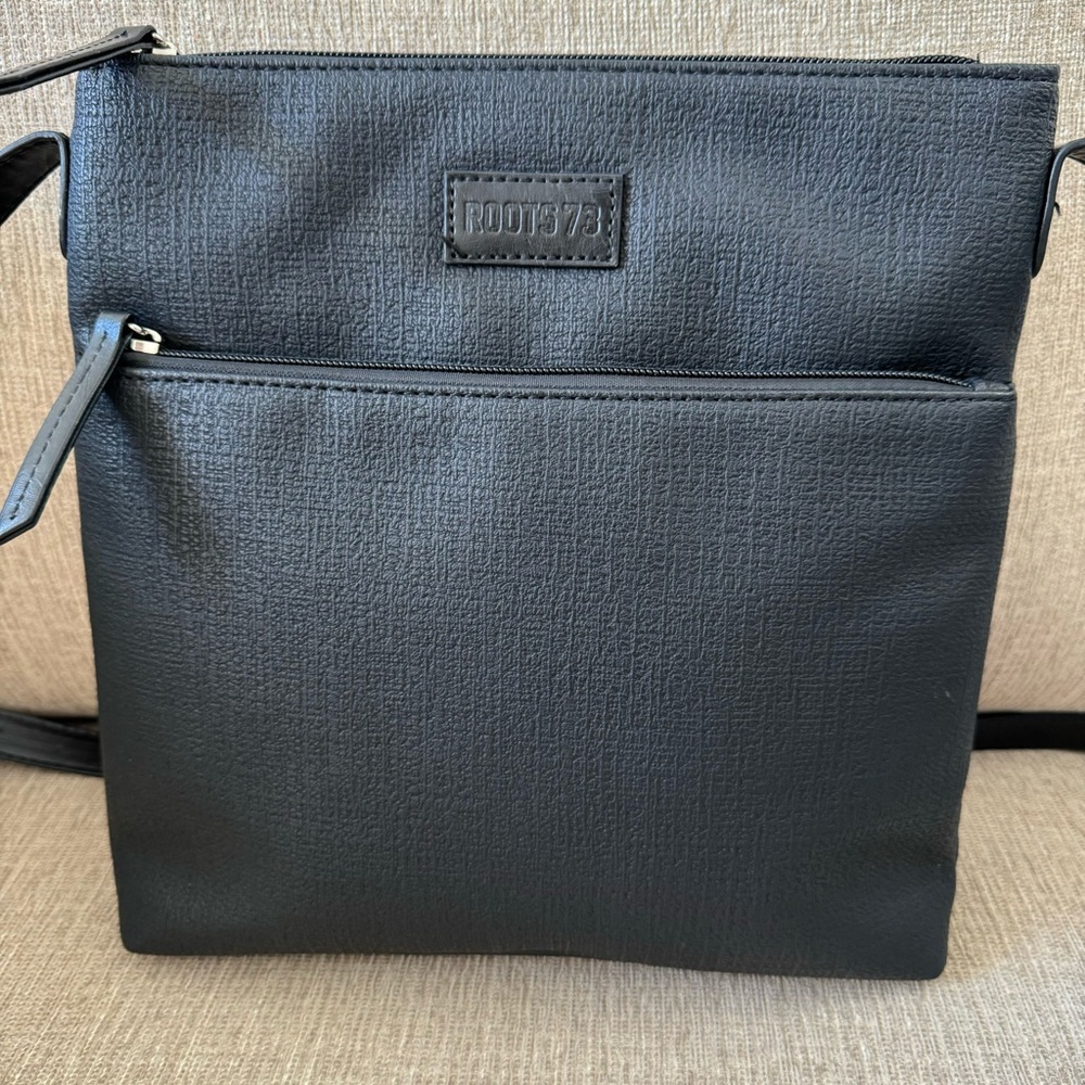 Roots Crossbody Bag Dark Grey,  Black